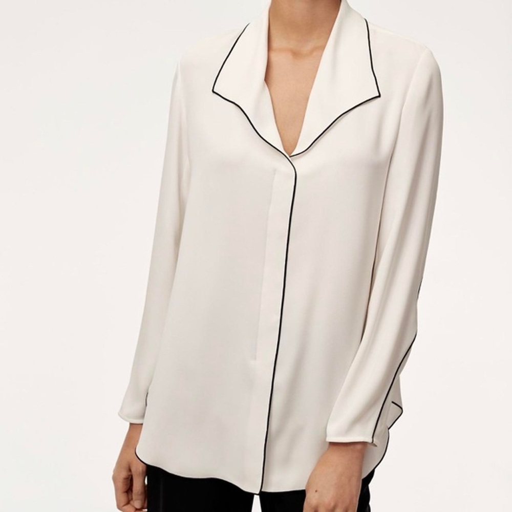 Aritzia Babaton Rena Blouse